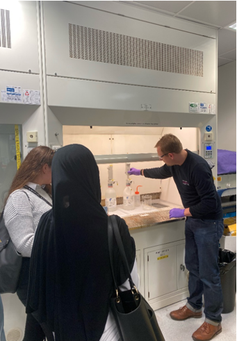 Year 12 visit research and teaching labs at The University of Manchester